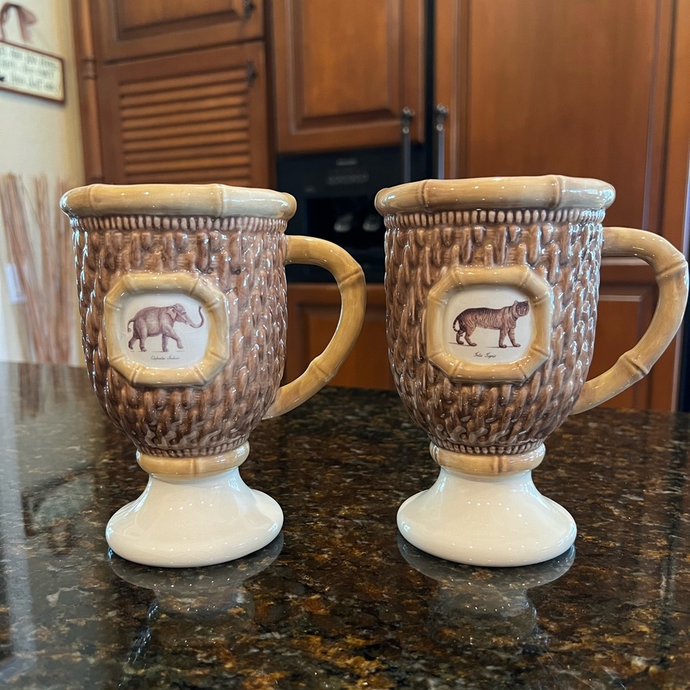 Raymond Waites Empire Collection Pedestal Mug Set